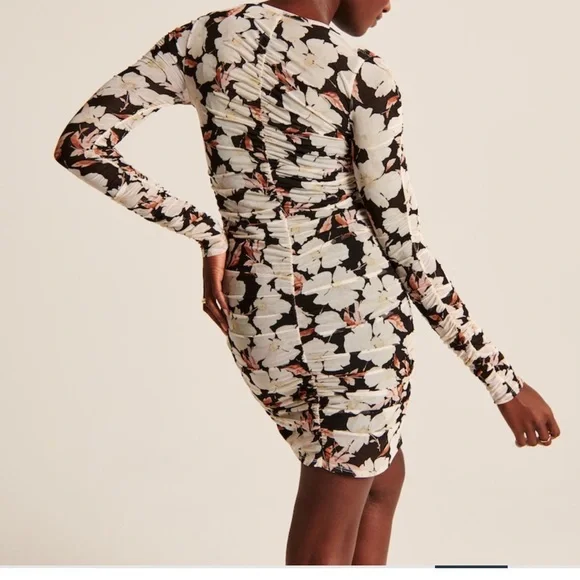 Ruched mesh dress - Picture 2 of 2